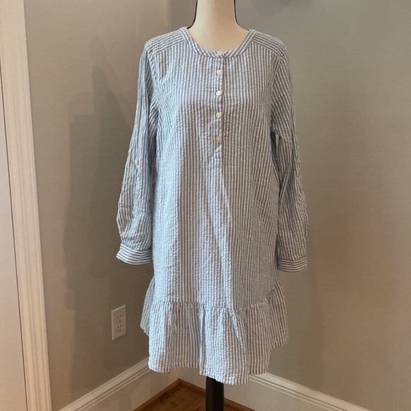 LOFT Dresses & Skirts - Ann Taylor Loft NWT midi dress long sleeve lightweight pinstripe seersucker